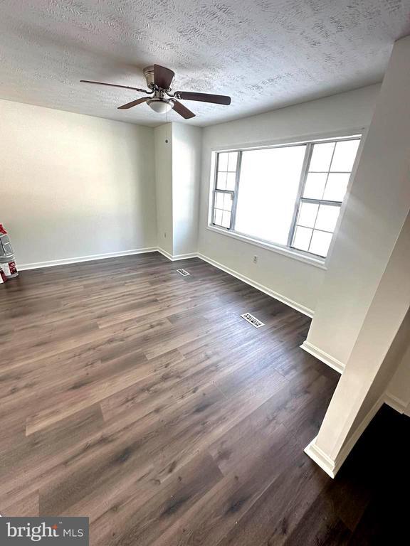 Photo - 13019 Trumbull Dr