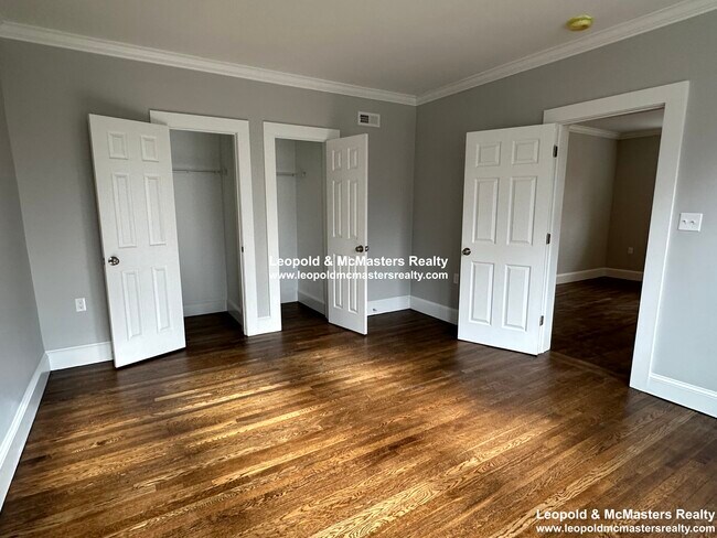 Photo - 74 Longwood Ave