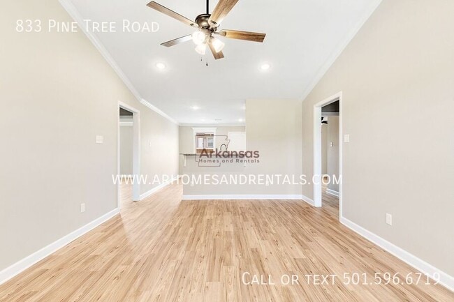 Photo - 833 Pine Tree Rd