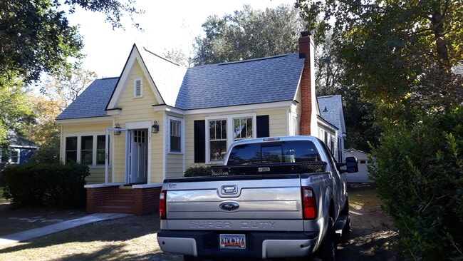 Front view - 1151 E Montague Ave Rental