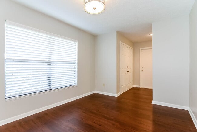 Photo - 2303 Willow Branch Ave