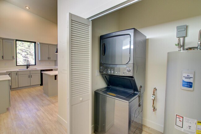 Photo - The Flats at Rio