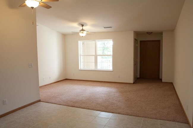 Photo - Frostwood Apartments