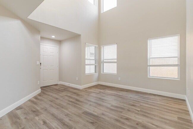 Photo - 5677 Bonds Flat St