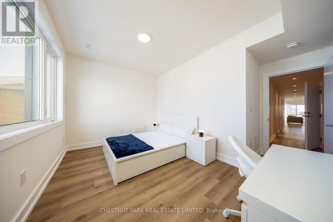 Photo - 29 Hatherley Rd Unit C