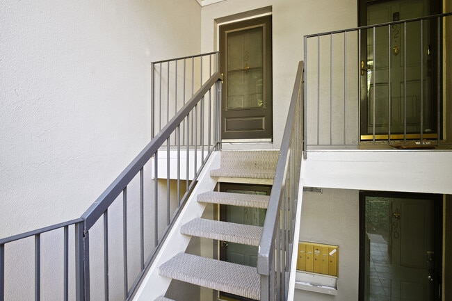 Photo - 93 La Rue Pl NW Unit 93 La Rue