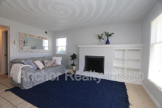 Photo - 401 21st St Condo Unit 1