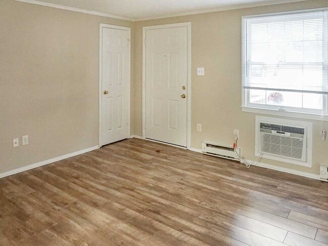 Photo - Bentley Woods