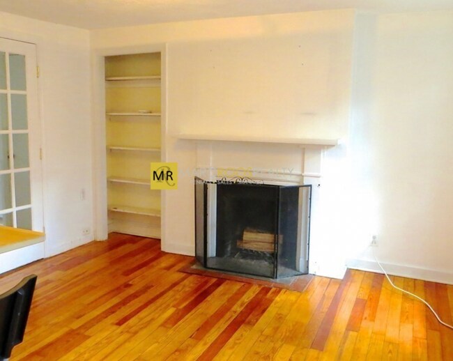 Photo - 10 Melrose St Unidad 3 Rental