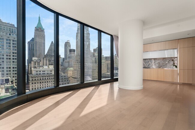 Building Photo - 125 Greenwich St
