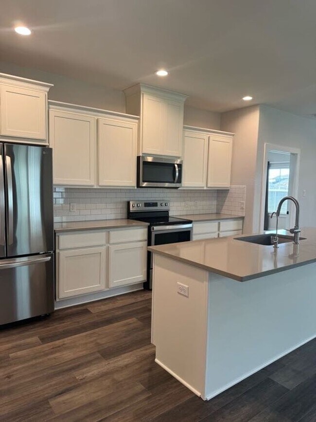 Photo - Immaculate Townhome Minutes from Texas A&M