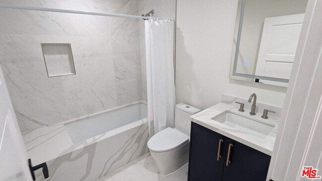 Photo - 3677 3rd Ave