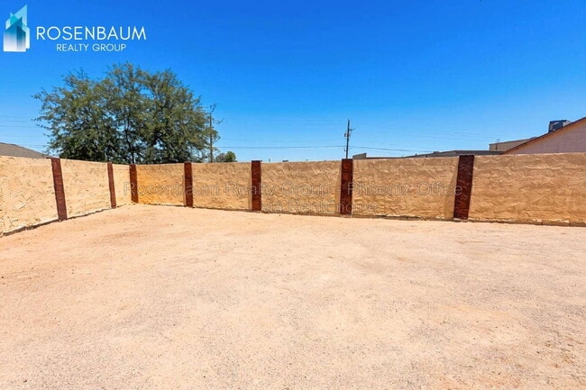 Photo - 3452 N 67th Dr