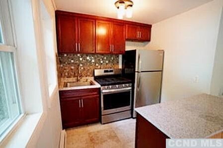 Photo - 49 Lowerre Ln