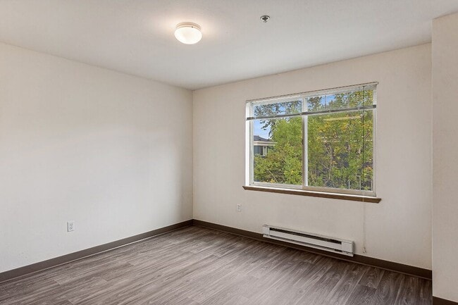 Woodrose Apartments