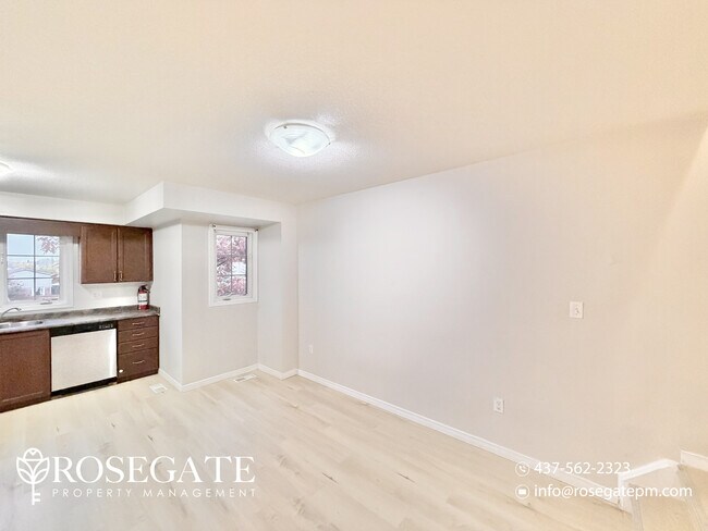 Photo - Spacious Freehold Townhouse for Rent in Prime Kitchener Location Unit B10