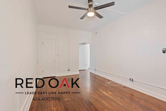 Photo - 854 S Oxford Ave Condo Unit 501