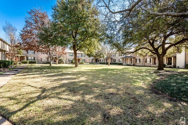 Building Photo - Two-Bedroom, 1-Bath Condo in Bordeaux Village