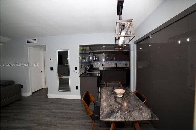 Photo - 200 178th Dr Unit n/a