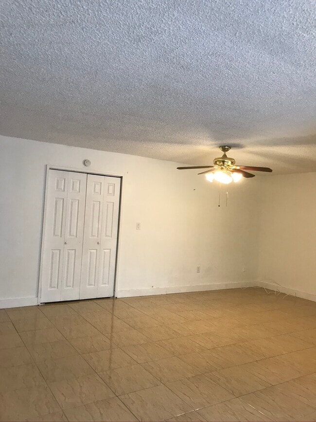 Photo - 10030 NW 9th St Cir