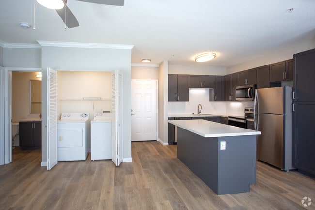 1BR, 1BA-759 SF