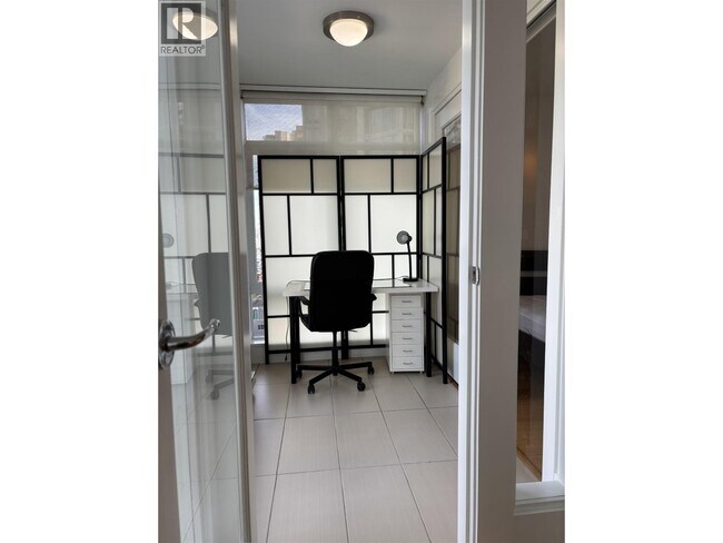 Photo - 565 Smithe St Unit 1606