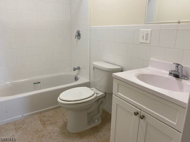 Photo - 192 Market St Unit 6B