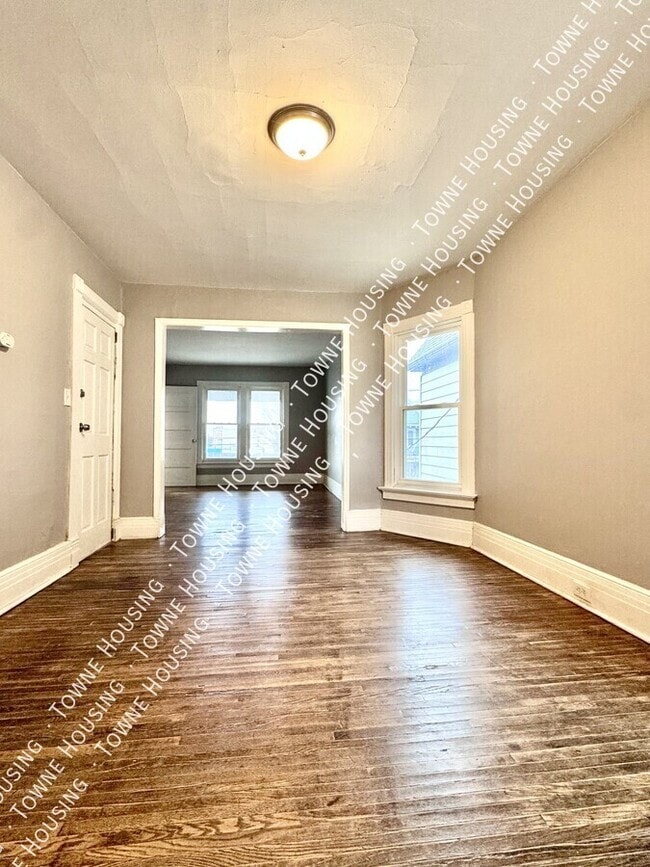 Photo - 339 Hampshire St Unit 2