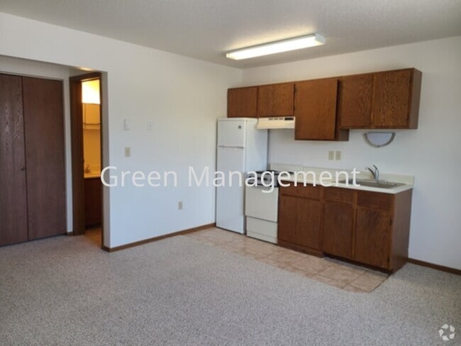 Building Photo - Studio/Efficiency on 3rd Floor Rental