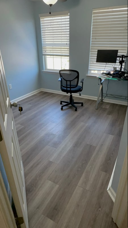 Building Photo - 131 Creekside Wy