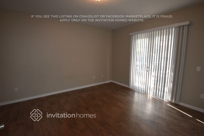 Photo - 1413 W River Ct