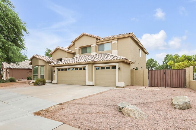 Photo - Beautiful Chandler home with pool!