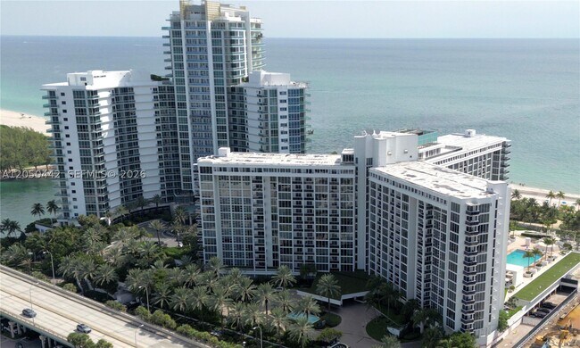 10275 Collins Ave Unit 323