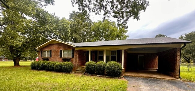 Building Photo - 418 Bishops Branch Rd