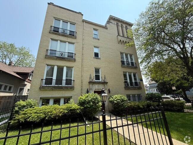 Building Photo - 4901 N Christiana Ave Unit 12 Rental