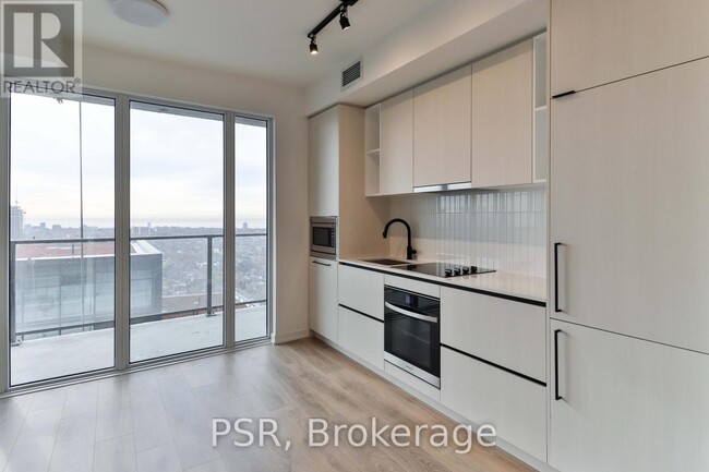 Photo - 1285 Dupont St Unité 2810