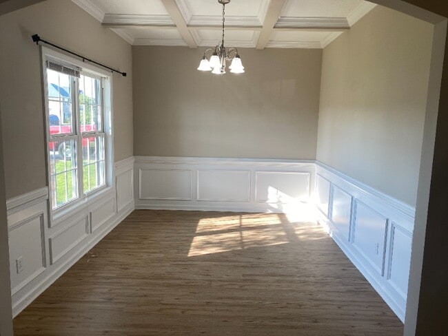 Photo - 131 Cavalier Dr