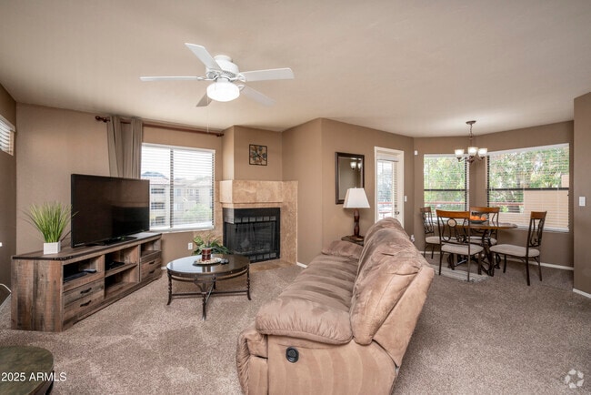 Building Photo - 4850 E Desert Cove Ave Unit 323 Rental