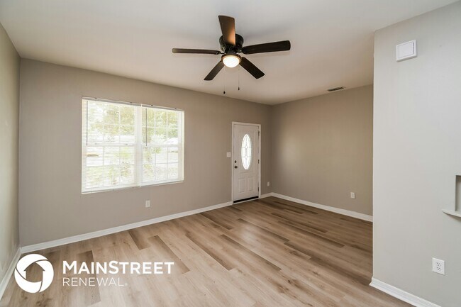 Photo - 4733 Irvington Ave