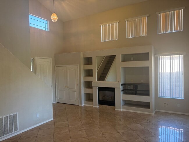 Photo - 1463 W Bluejay Dr
