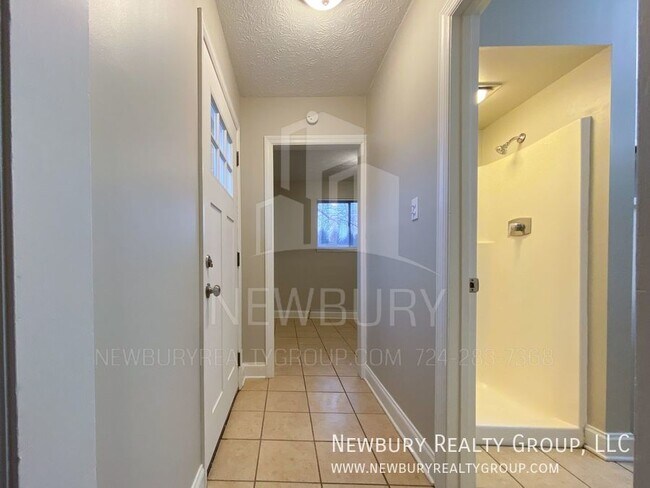 Photo - 4 Clearview Meadows