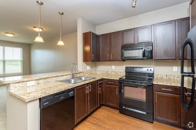 1BR, 1BA - Goldenrod