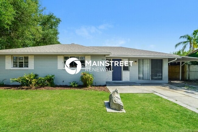 Photo - 3 Bedroom Pet-Friendly Home in DELAND, FL with Main Street Renewal