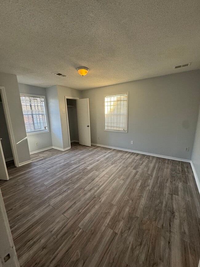 Photo - 1814 State St