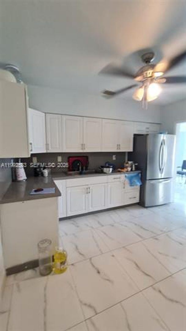 Photo - 6130 SW 64th Ave