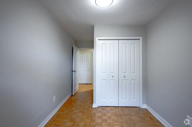 2BR, 1BA 745SF - Chambre - 1030 Pearson Drive