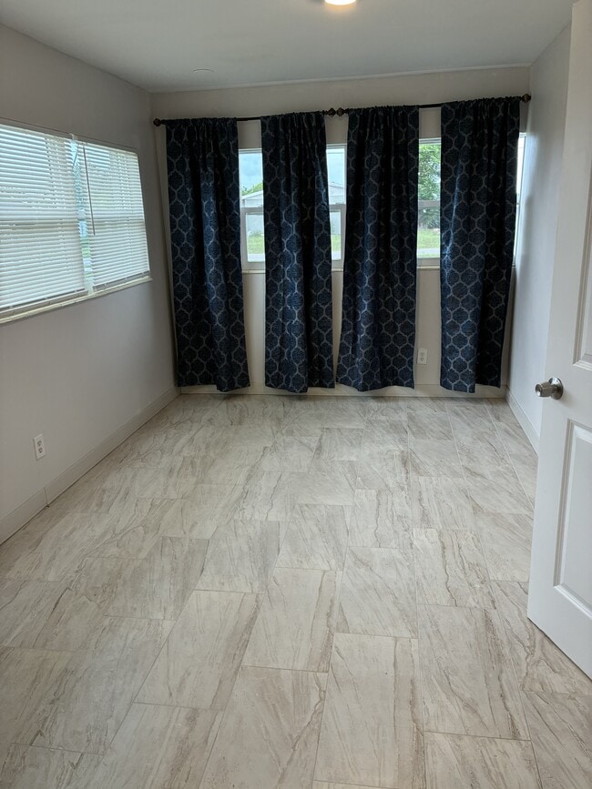Photo - 27198 Sunnybrook Rd Unit Sunnybrook