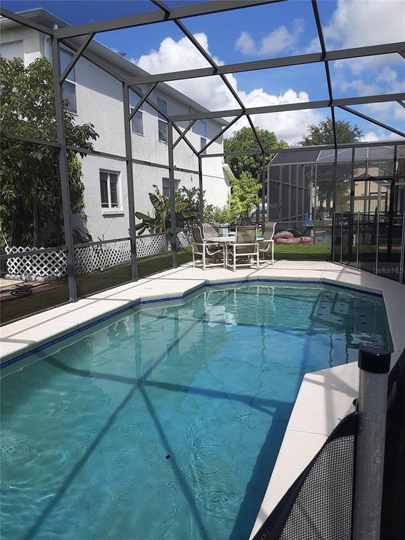 Photo - 1077 Berkeley Dr