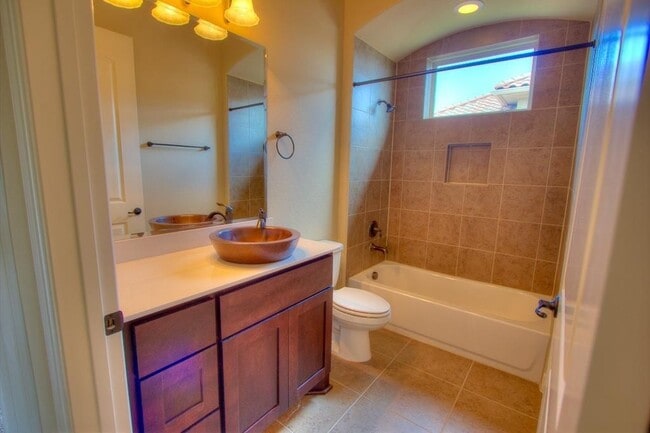 Photo - 63 Silent Cir Dr