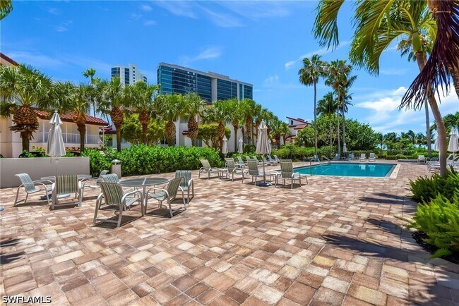 Photo - 4751 Gulf Shore Blvd N Unidad 3
